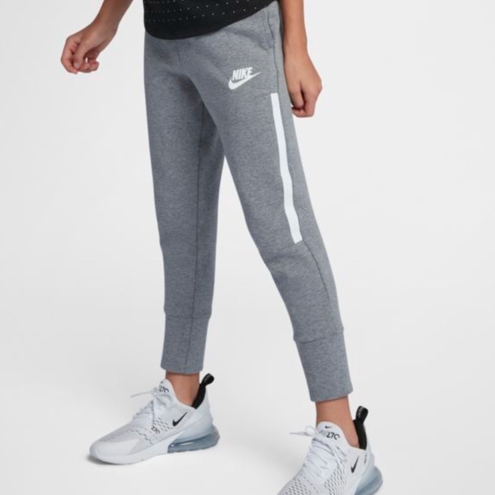 New Girl’s tech fleece sweat pants
